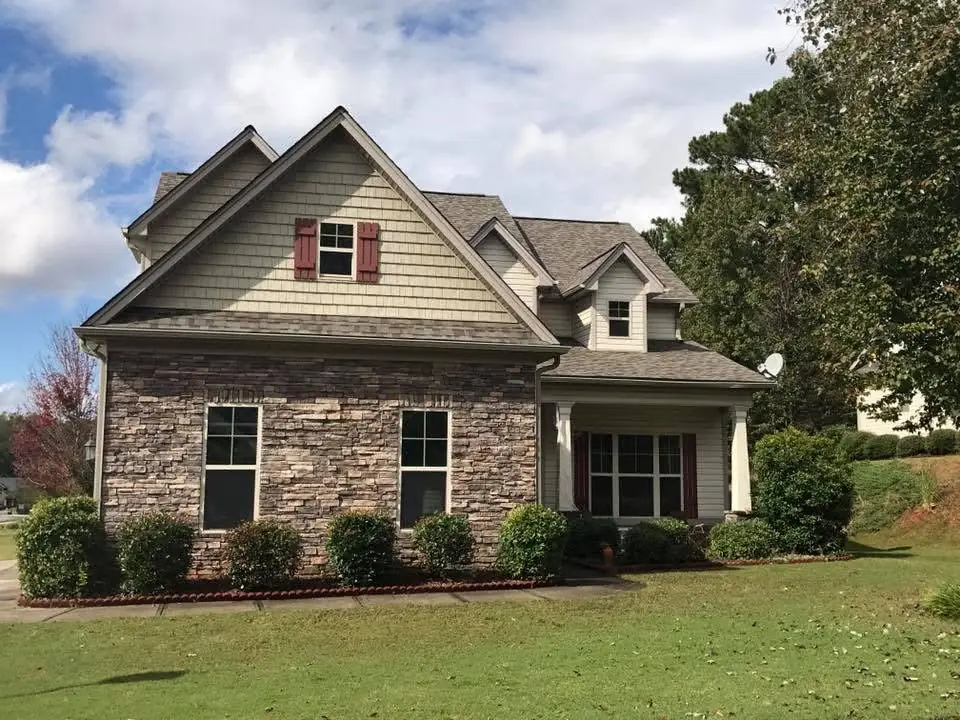 Finished residential roofing job